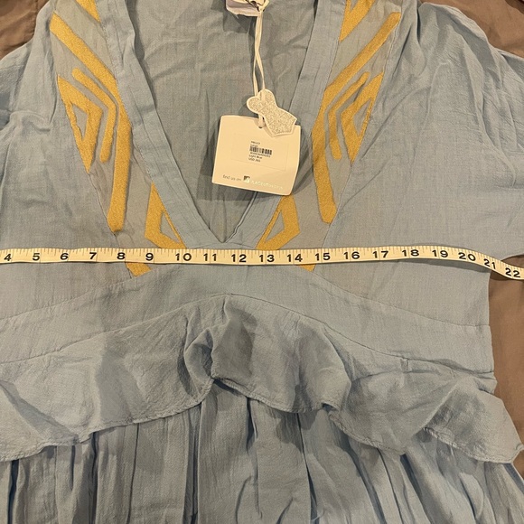 $295 LACE The Label
V-Neck Embroidered Ruffle Baby blue Gold Dress - Picture 4 of 4